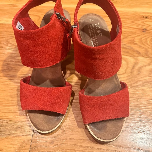 TOMS Red Suede Open-Toe Sandals - Picture 1 of 4